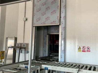 垂直提升冷库门