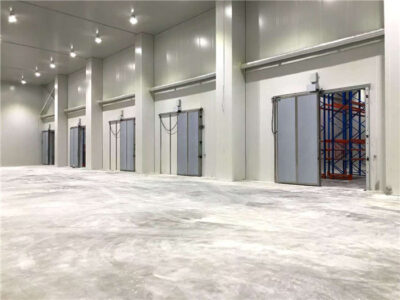 手动平移冷库门