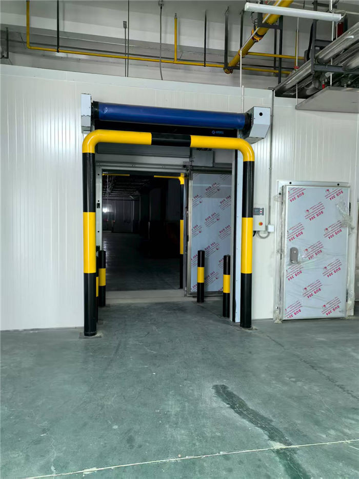 快速卷帘冷库门