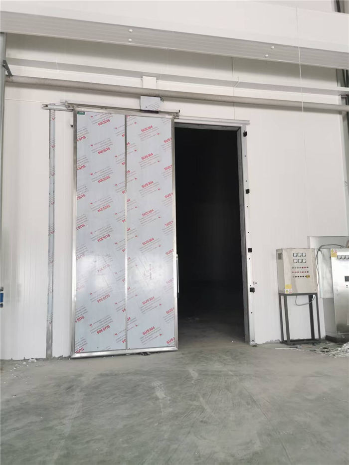 电动平移冷库门