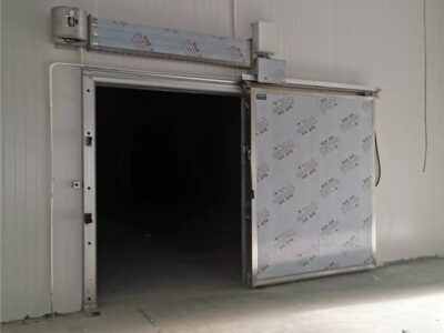 手动平移冷库门